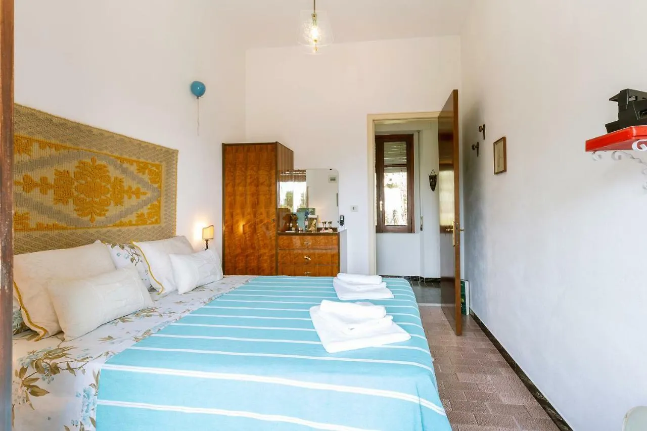 Bed & Breakfast Giaminera B & B Art Studio Baunei